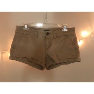 american eagle khaki shorts